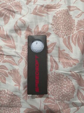 TaylorMade Speedsoft Golf Balls - White